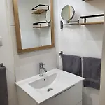 A Deux Pas Du Village Apartmán Ceyreste