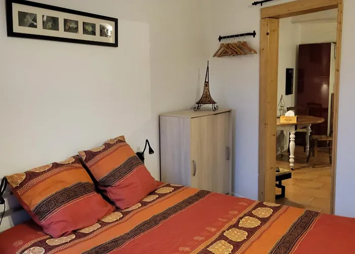 Apartment A Deux Pas Du Village