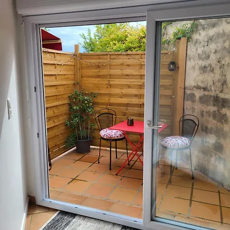 Apartman A Deux Pas Du Village *