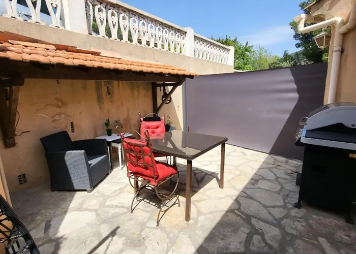 A Deux Pas Du Village * Ceyreste